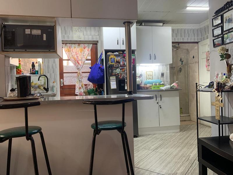 3 Bedroom Property for Sale in Westridge Western Cape
